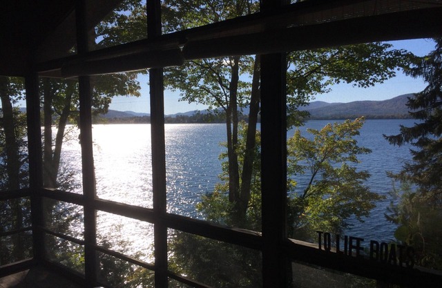 Beautiful Lakefront Property with Amazing Sunsets