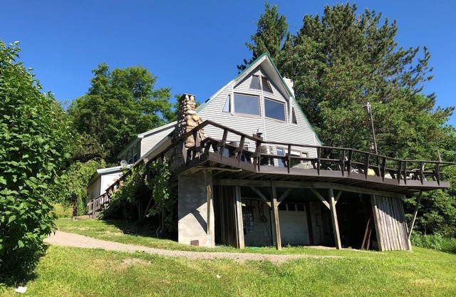Beautiful Lodge on Mystic Mountain