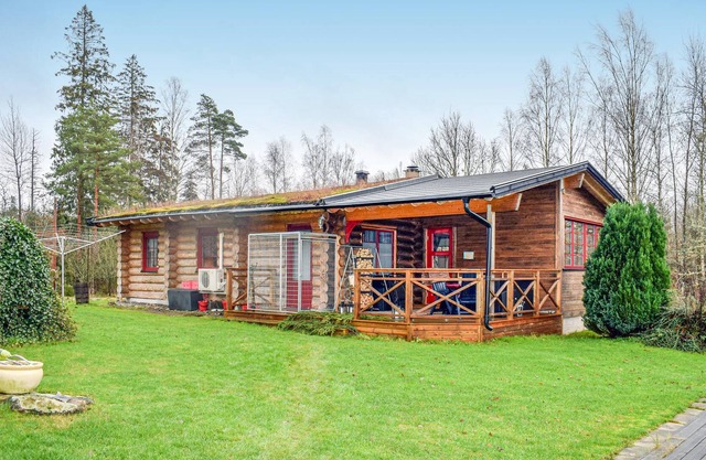 Beautiful log cabin with panoramic view of the Hönshyltefjord in Ryd in Tingsryd municipality.