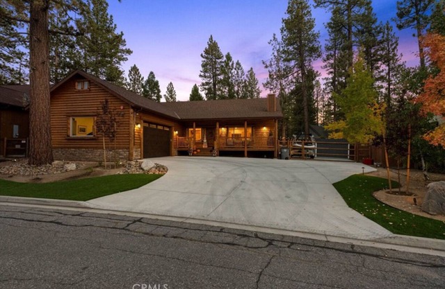 Beautiful Log Style Home in Eagle Mountain Estates, Big Bear Lake.