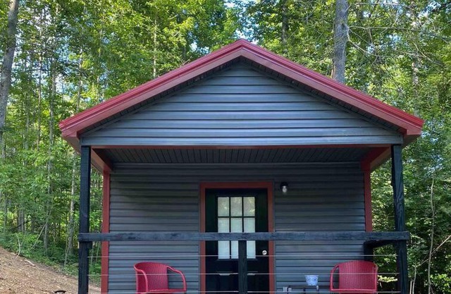 Beautiful Morning, the lovely tiny cabin for two!