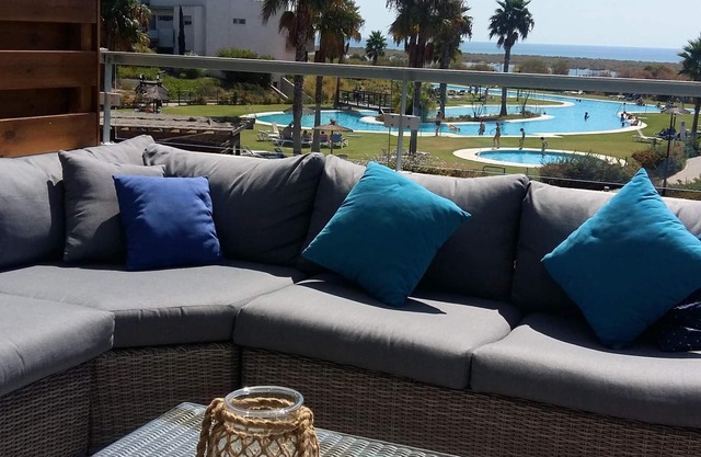 Beautiful new apartment with amazing views