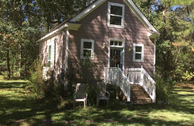 Beautiful New Cottage 50 Minutes North Of New Orleans In Country Setting