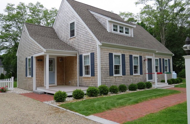 Beautiful New Home with Central Air Near Kingsbury Beach