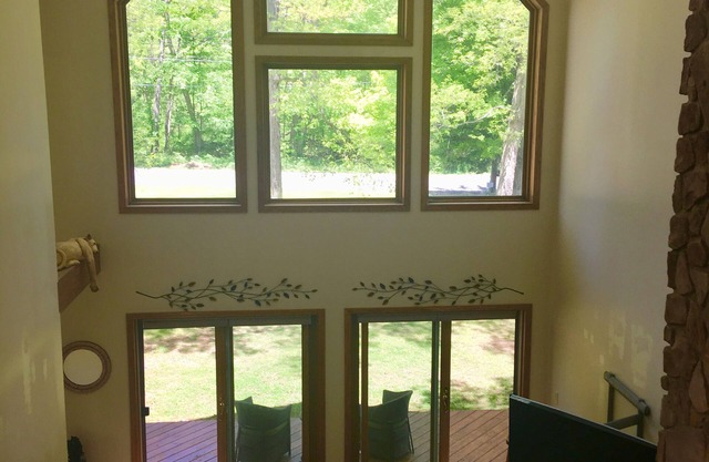 BEAUTIFUL New Modern LOG HOME! Catawba Island OH 1mile to Miller Ferry -islands.