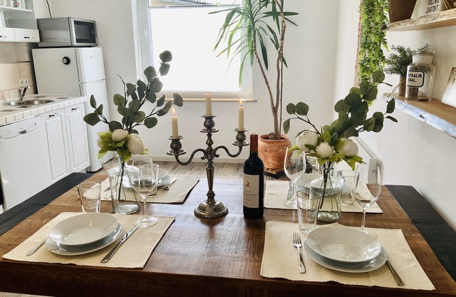 Beautiful old building apartment in a top location 10 minutes to town in the residential area