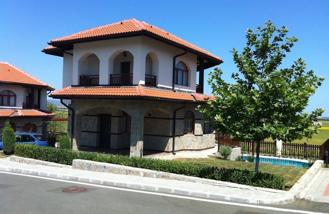 Beautiful Private Villa with private Pool, in the secure Vineyards Resort & Spa
