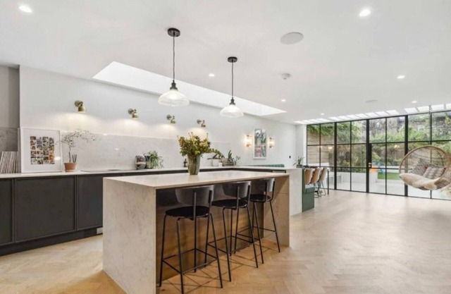 Beautiful, Recently Refurbished Family Home in Abbeville Village, Clapham