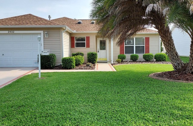 Beautiful Rental near Lake Sumter Town Center, The Villages, FL