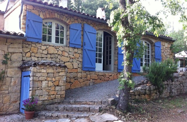 Beautiful restored Stone-built villa in a quiet rural setting.