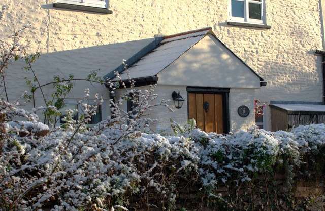Beautiful rural retreat; 360 degree views; family-friendly