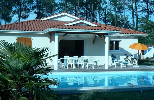 Beautiful Spacious Villa With Own Pool In Fabulous Location Close To Lake & Sea