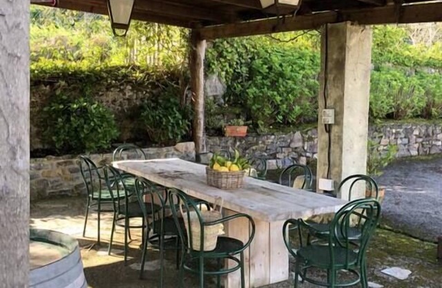 Beautiful Stone House, La Llosuca