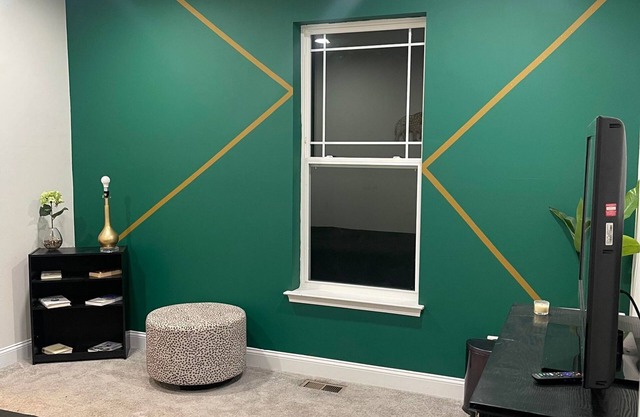 Beautiful Studio Bedroom Rental!