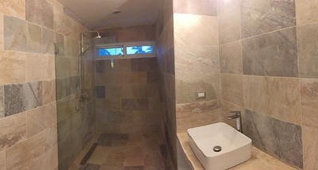 Beautiful two bedroom condo 5 minute walk to Bavaro beach
