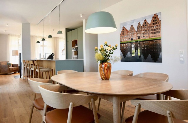 Beautiful view of Rosenhagen House 3.1