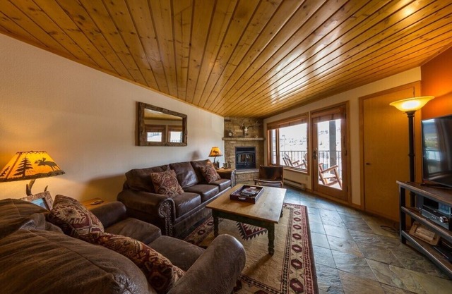 Beautiful Views, Private Garage