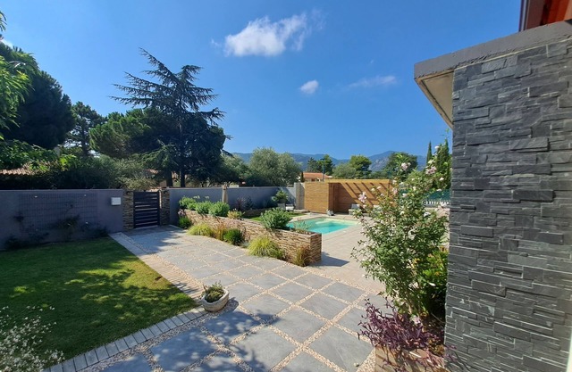 Beautiful villa with pool and mountain view in Argeles/mer