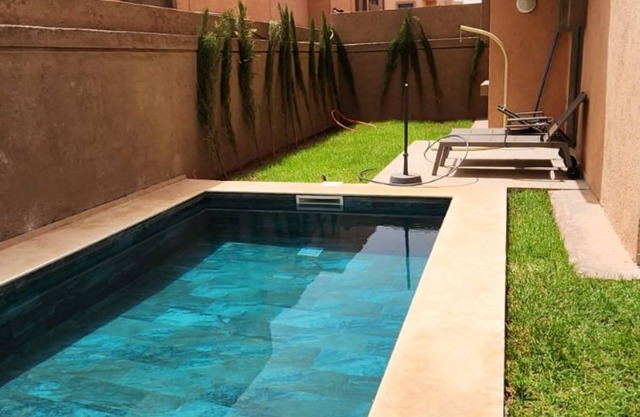 Beautiful Villa with Private Pool, 15 minutes from downtown