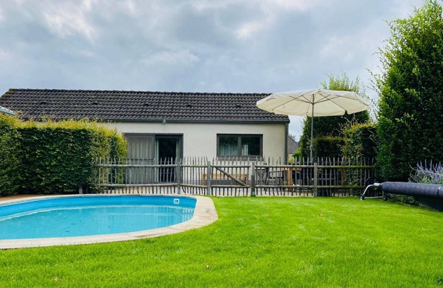 Beautiful Villa with swimming pool in Zonhoven