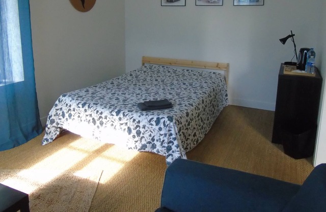 Bed and breakfast located 5km from the highway