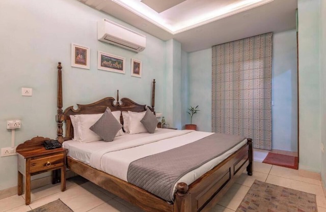Bed in 10-Bed Mixed Dormitory Room