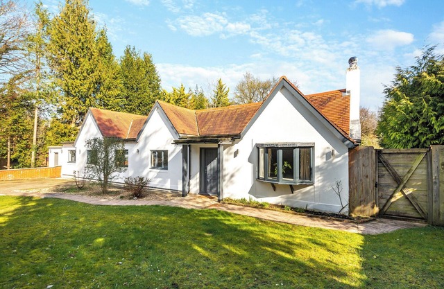 Beechlawns Cottage - UK48832