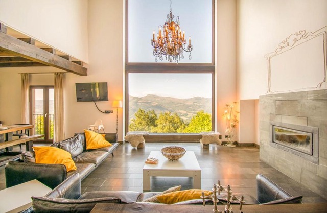Behin Batean, espectacular casa rural en pleno corazón del valle Baztán