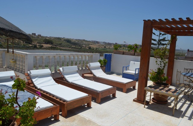 Beida2 with lake view