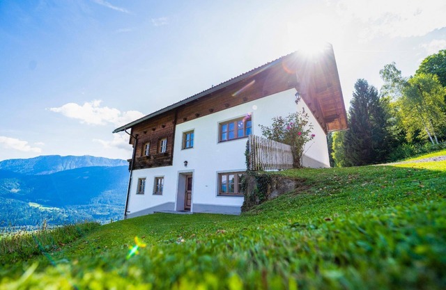 Beim Rauter - Emberger Alm, country house in a secluded location