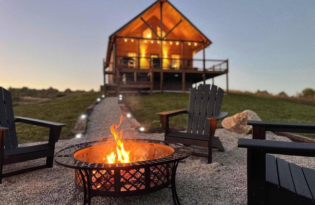 Belay Station: RRG/Hot Tub/Game Room