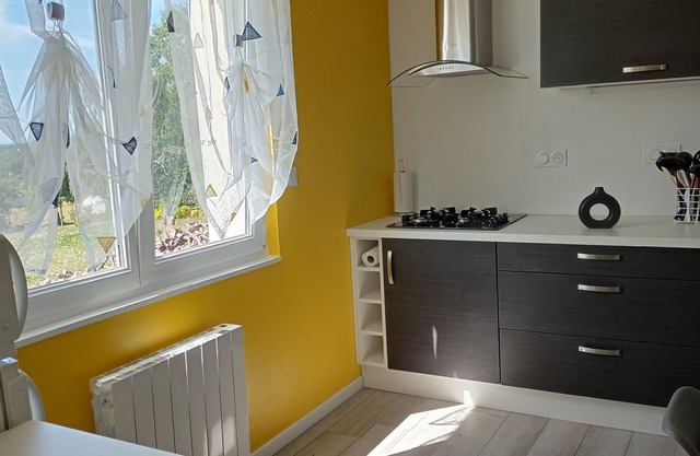 Belle Maison au Calme, Lumineuse et Spacieuse , Idéal Pour une Famille