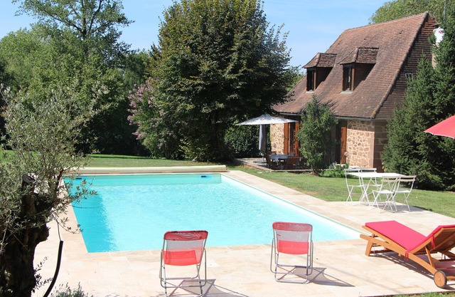 Belle Maison Périgourdine 4 Personnes au Calme, Piscine Chauffée, Grand Terrain