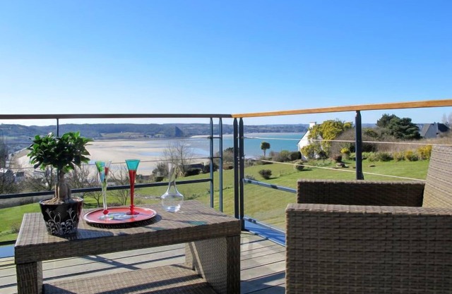 Belle vue sur mer by Interhome