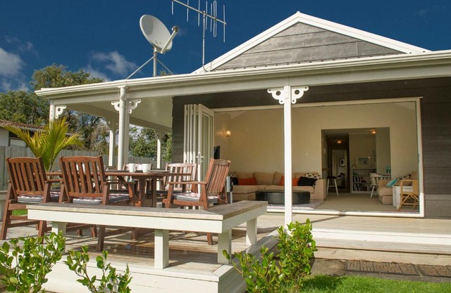Best at The Beach - Whangamata Holiday Home