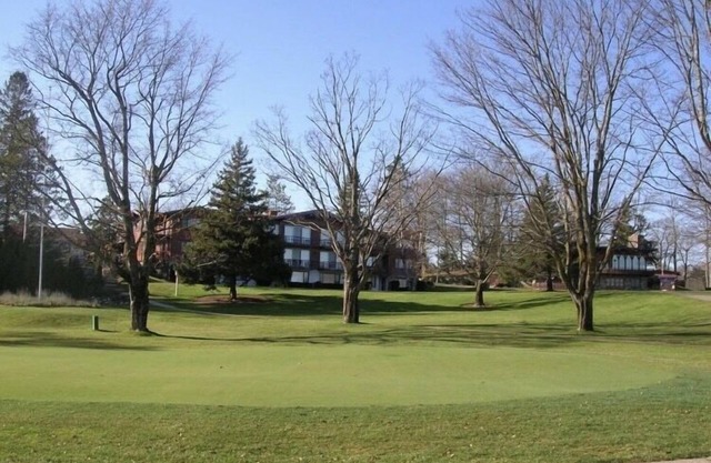 Best location at Otsego Resort! Studio with Valley & golf course view!