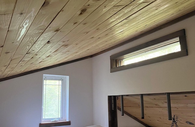 Best West Kootenay Off-Grid Tiny House