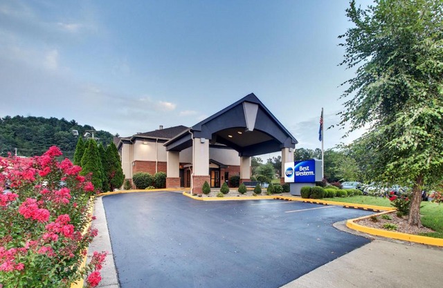 Best Western Eagles Inn