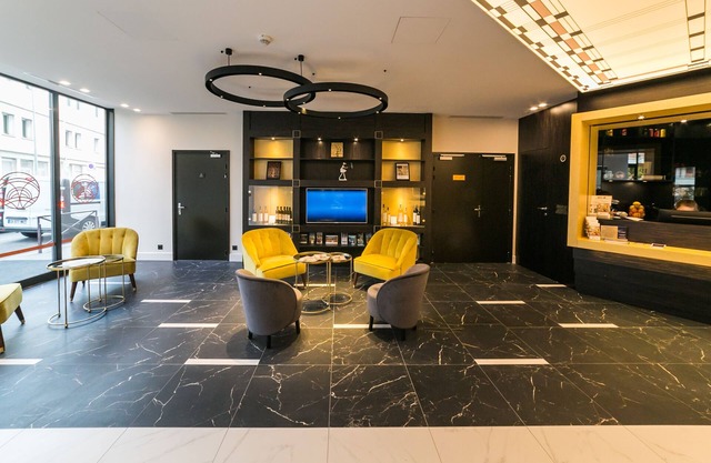 Best Western Hôtel JOURNEL Saint-Laurent-du-Var Aéroport