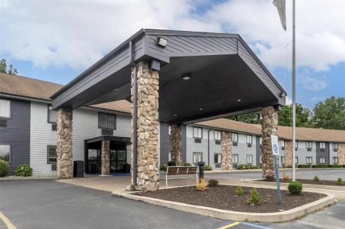 Best Western Fremont Angola I-80 90 Toll Road