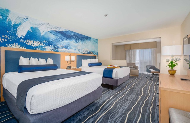 Best Western Plus Marina Gateway Hotel