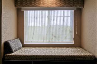 Best Western Plus Woodstock Inn & Suites