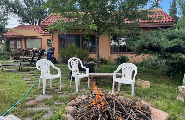 Best westside location in Colorado Springs with Mountain Views