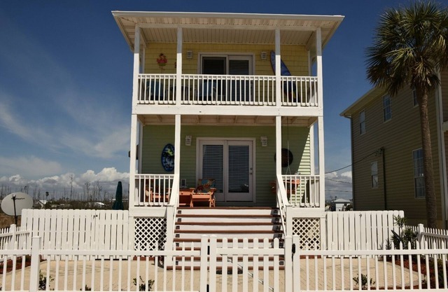 Bettie's Beach House