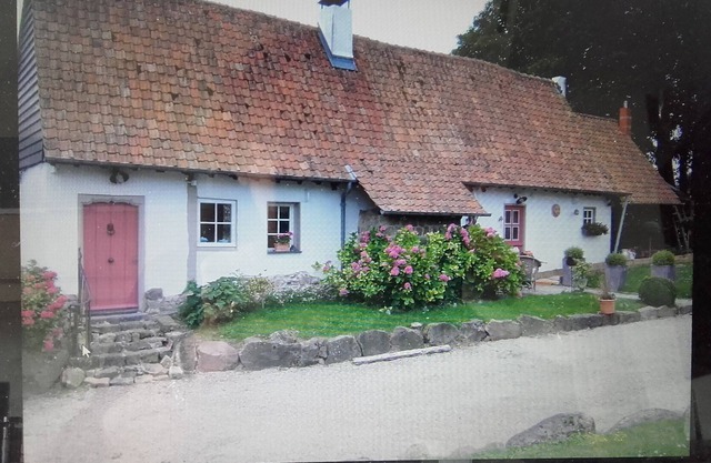 Between the sea and charming countryside Longère-style house close to