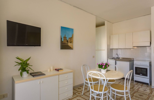 BEYOND SEASIDE APARTMENTS- BILOCALE FIRST FLOOR 9A