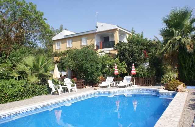 Bienvenido a esta casa, where you will be hospitably welcomed