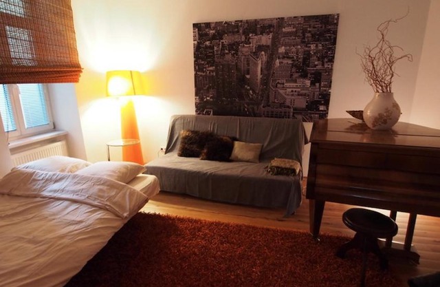 big apartment, near center, great for couples with or without kids