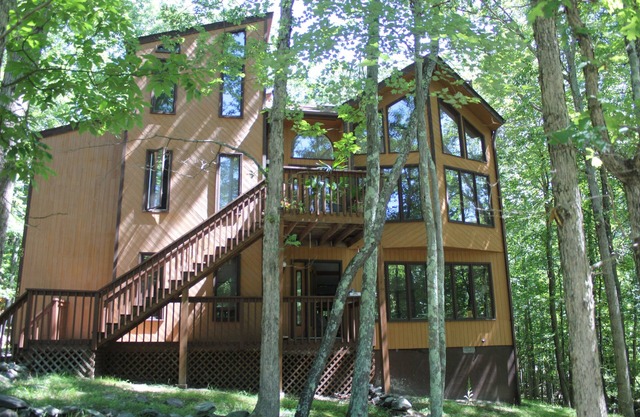 Big House On The Hill, Pocono - Hot tub, Sauna, Fireplace