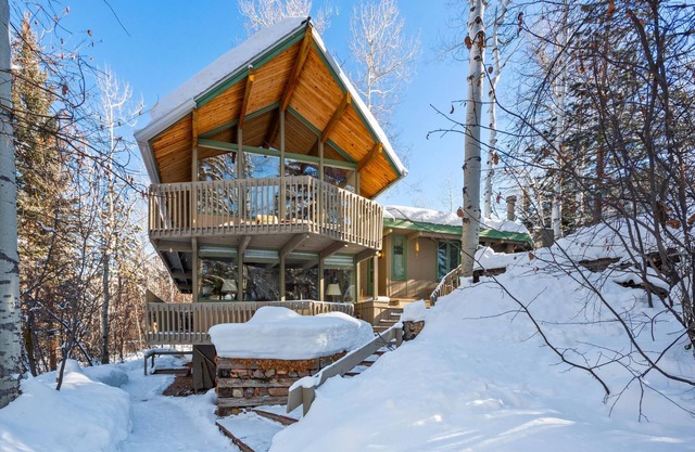 Big Savings, More Nights! 15% off 3 night stays thru Dec 14
